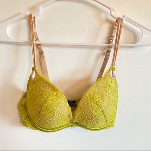 Victoria’s Secret Sexy Little Things Push Up 💚
